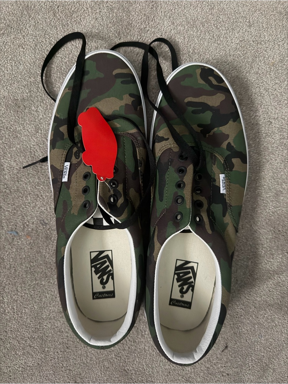 Vans Camo Low-Top Sneakers in Green/Brown